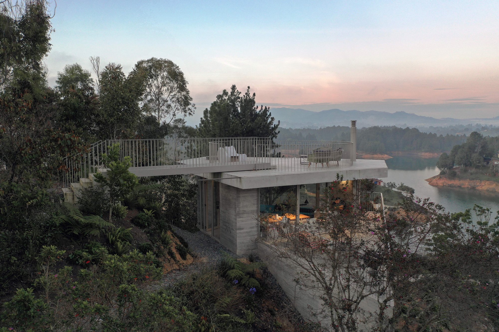 Atelier Garcia Carves a Triangular Concrete Belvedere into a Colombian Hilltop