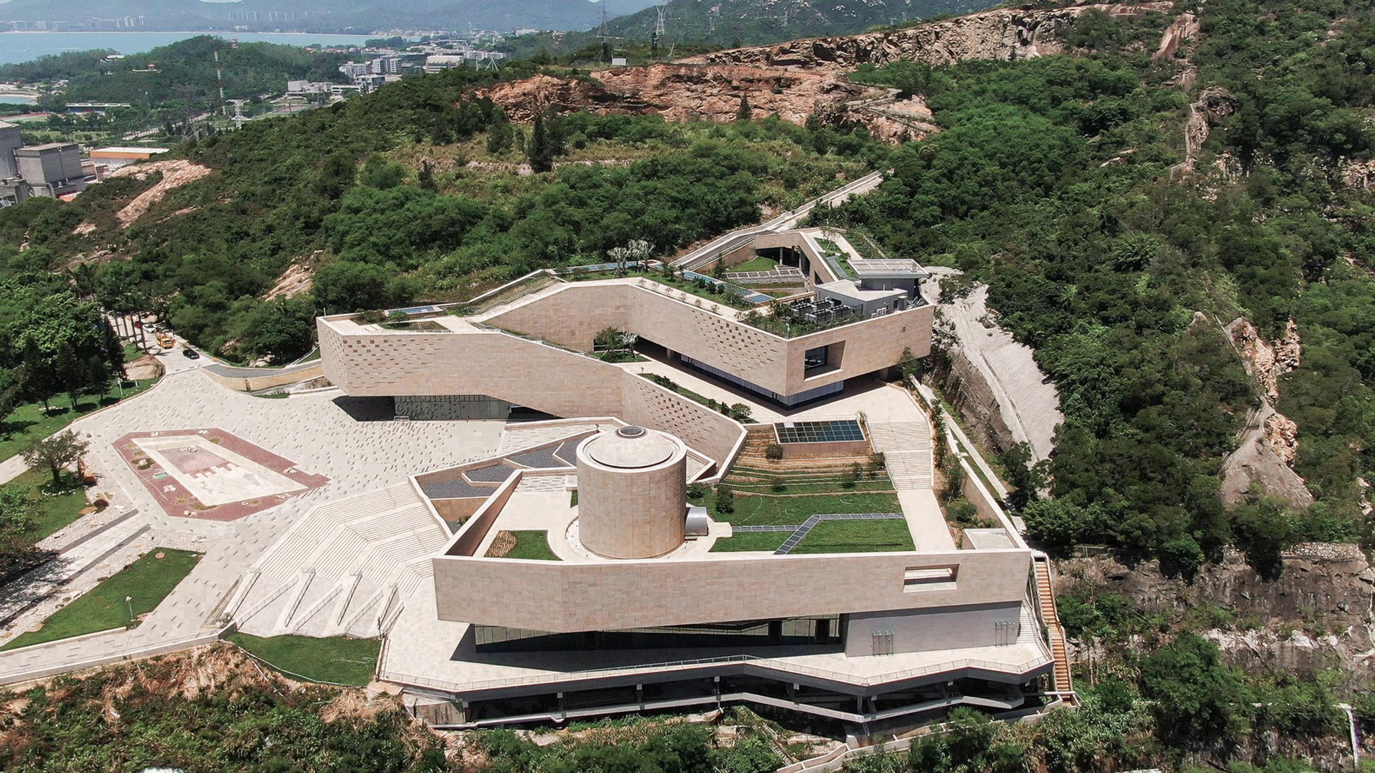 Sustainable Architectural Design: Daya Bay Nuclear Power Science and Technology Museum
