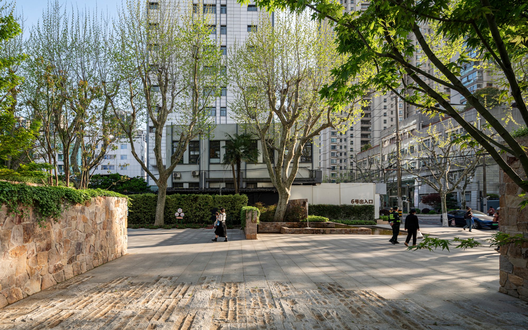 Urban Park Renovation: Transforming Peace Parks Gate 6