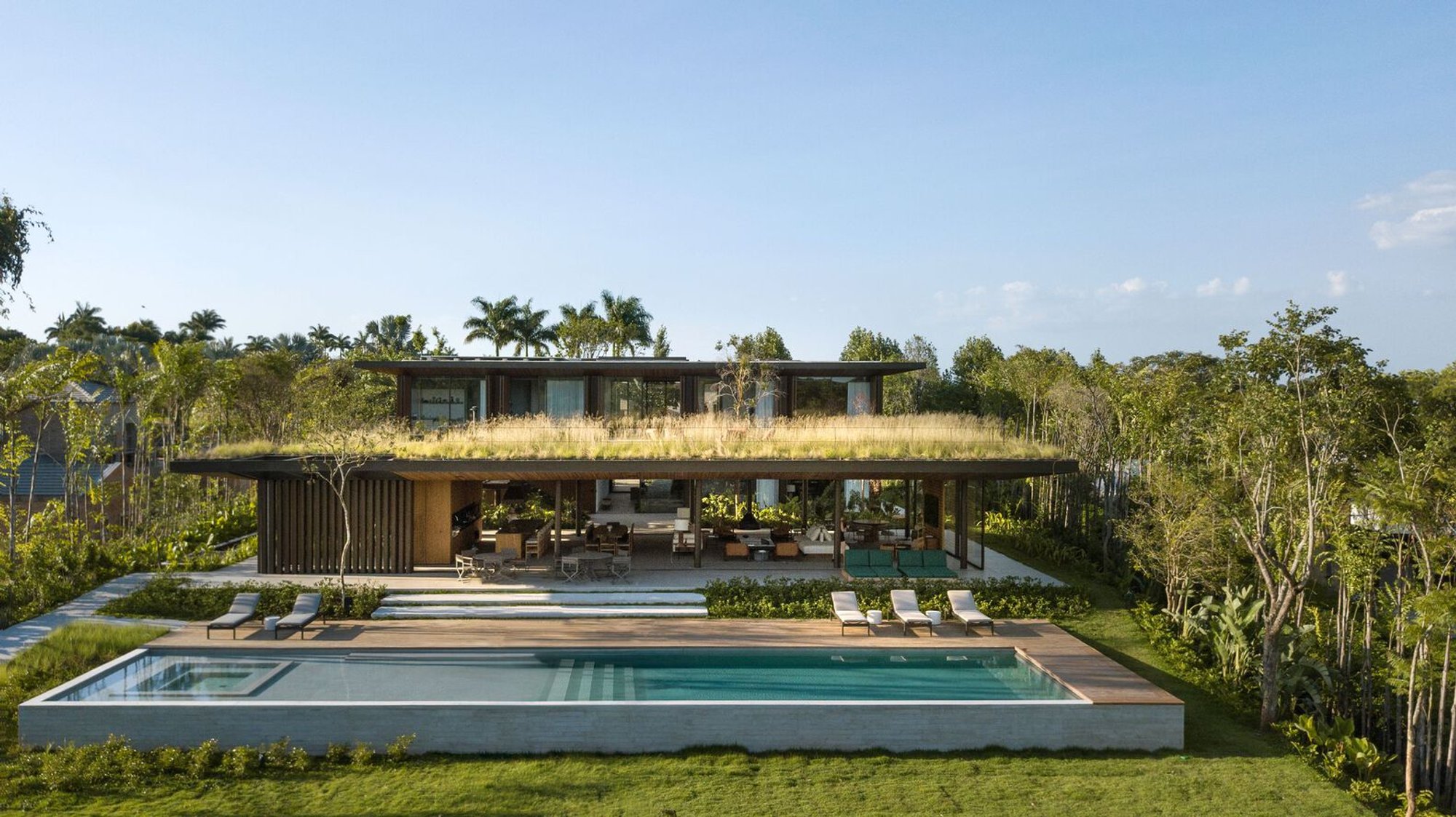 Discover Luxury Countryside Homes in Brazil: A Look Inside LGM House