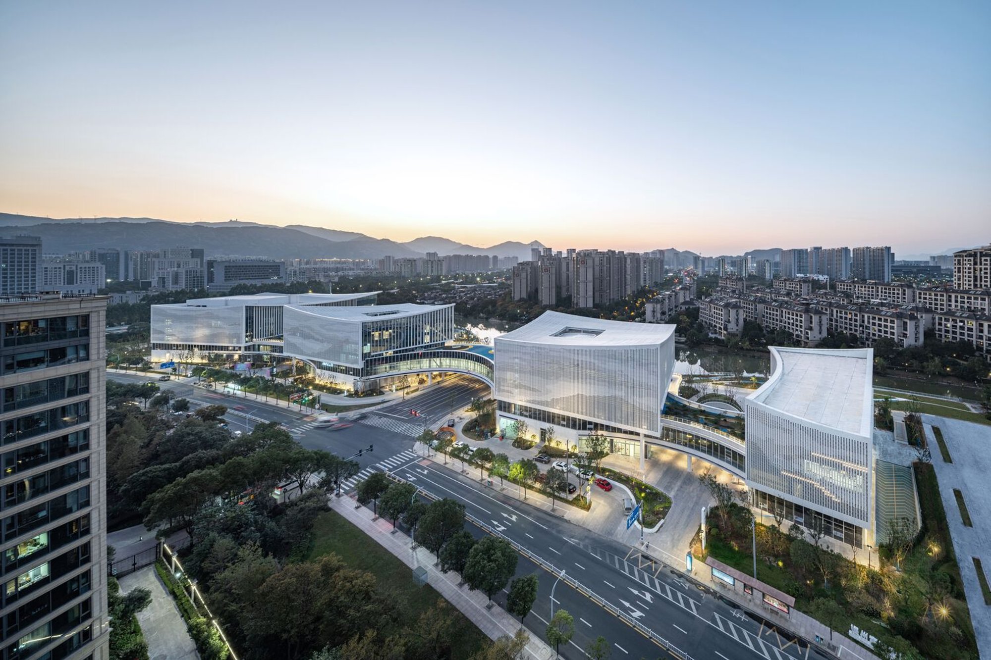 Exploring the Wonders of Cultural Complex Architecture: Wenzhou