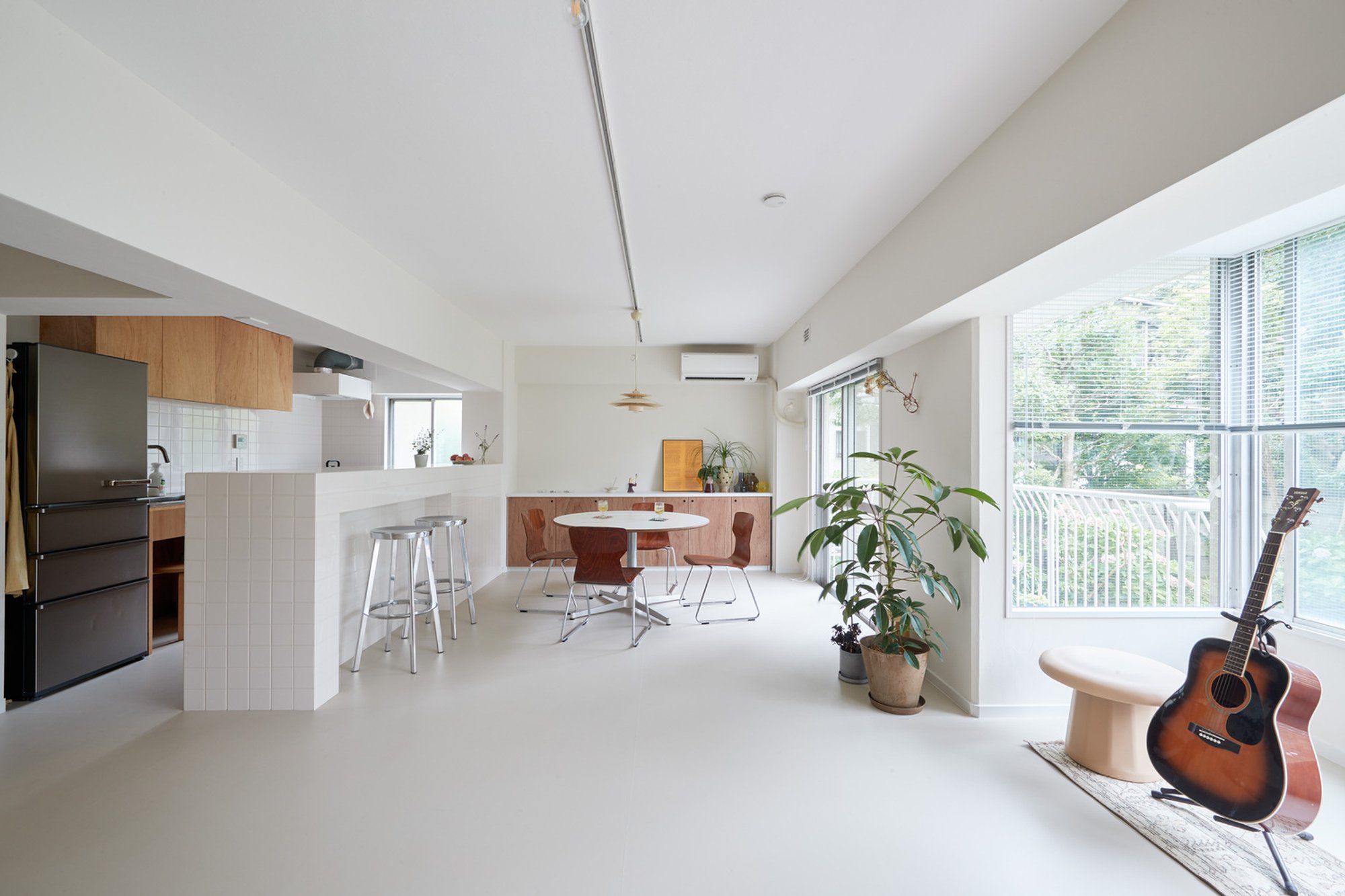 Modern Apartment Renovation in Japan: Transforming the Hayama Apartment