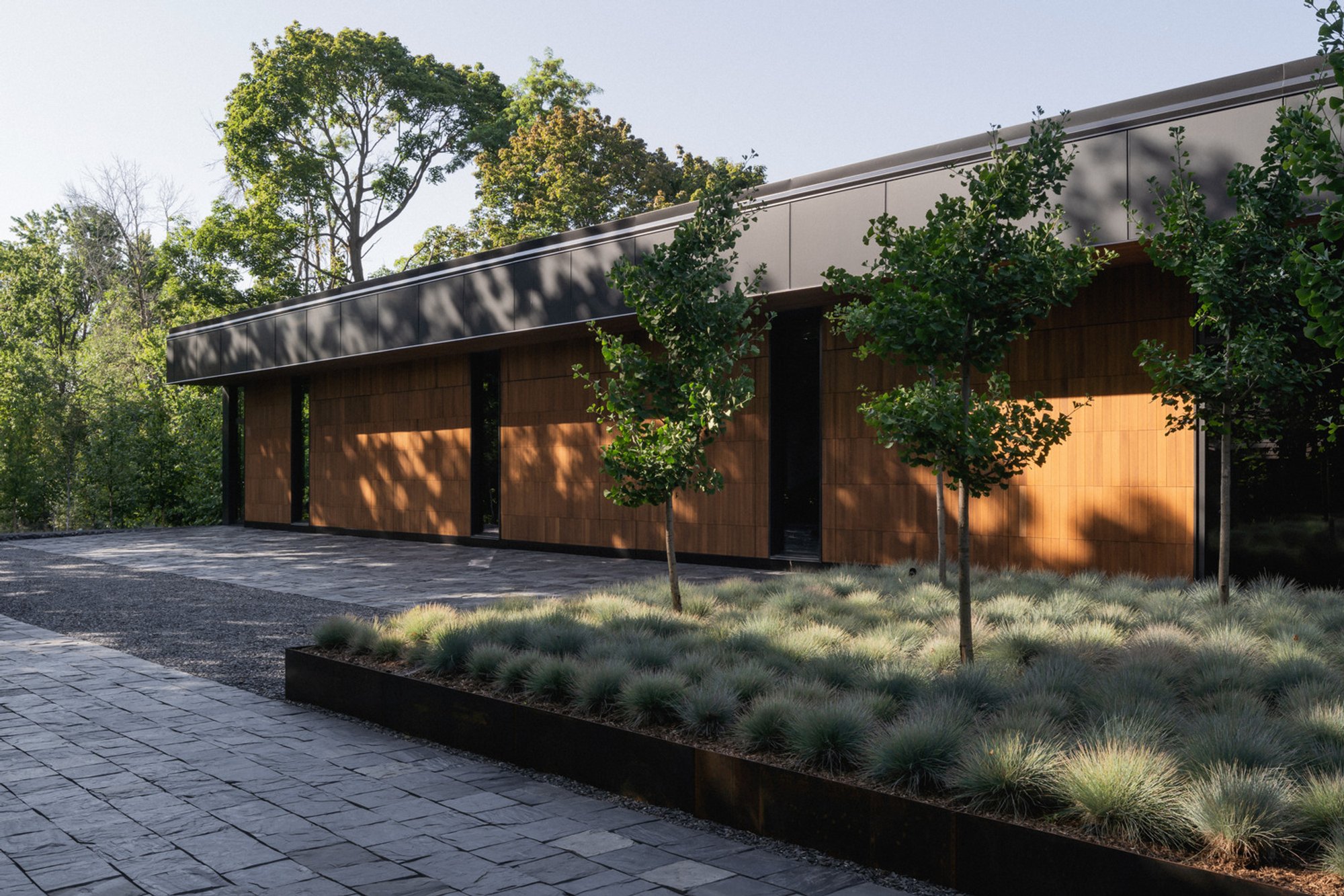 Sustainable Luxury Residence Architecture: A Deep Dive into Slate Residence by Blouin Beauchamp Architects