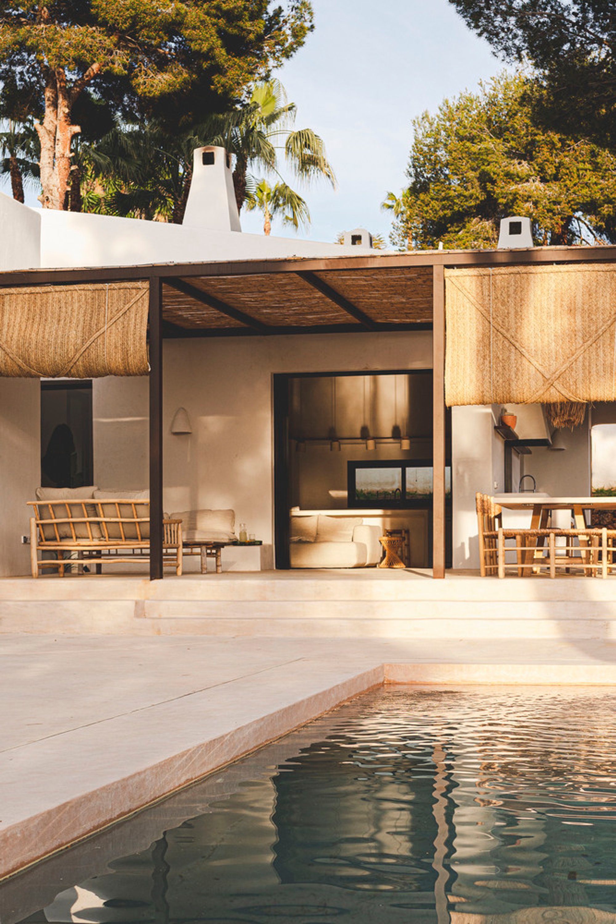 Can Bau: Redefining Sustainable Summer Residence Architecture in Moraira, Spain