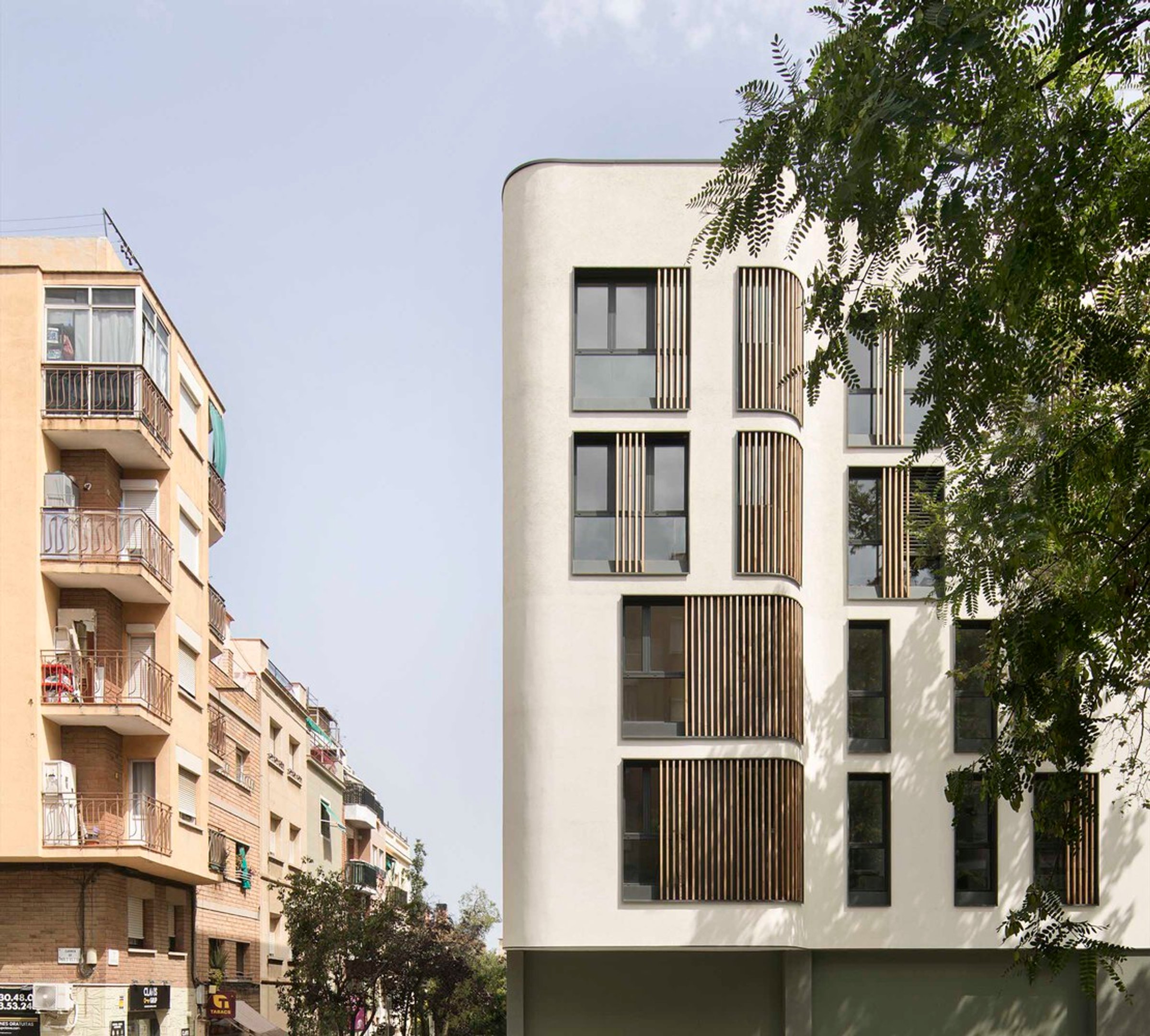 Sustainable Urban Housing Design: The Joaquim Valls Project by BJ Arquitectes Associats