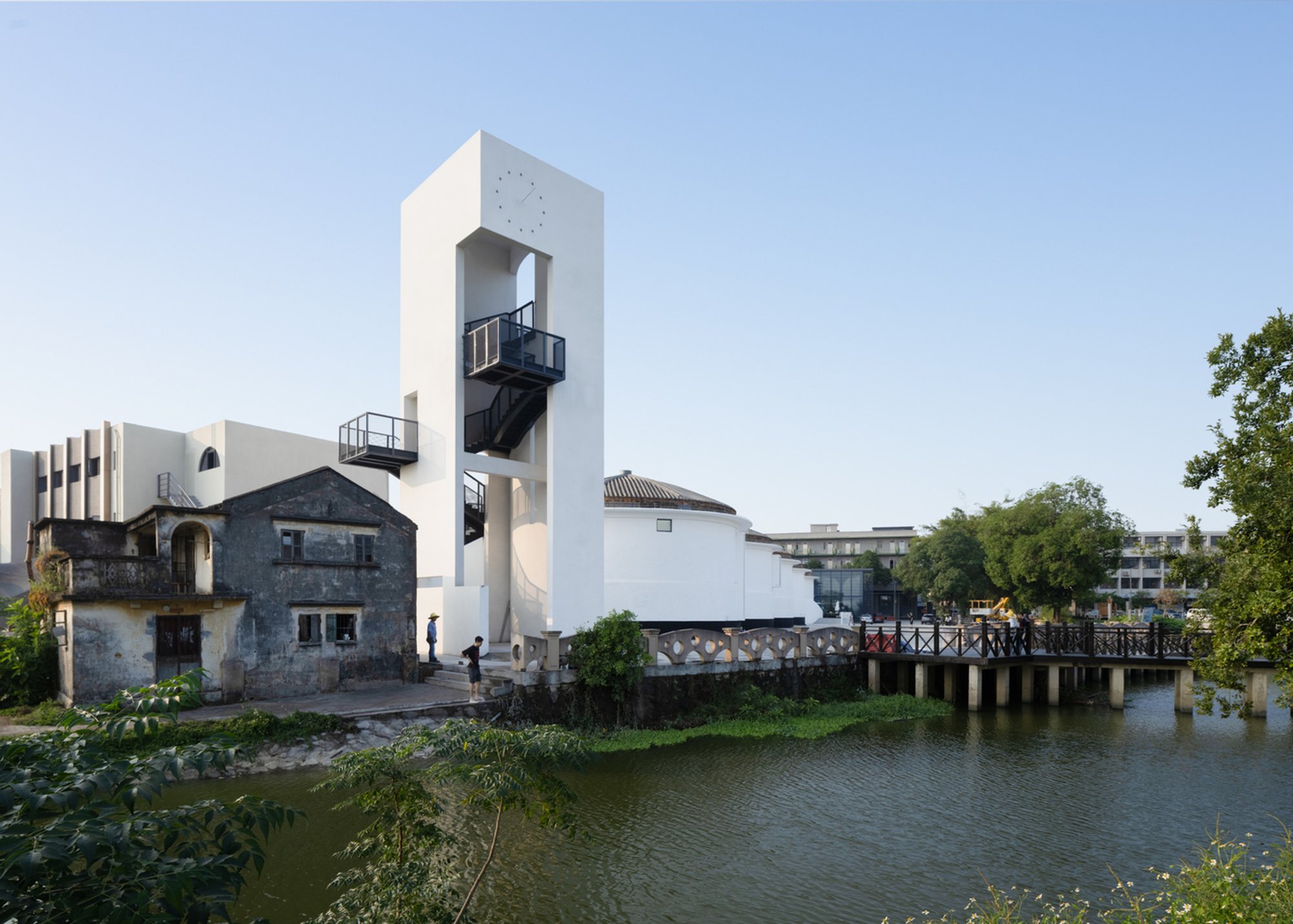 Rural Bookstore Architecture: A New Chapter in Jiangmen, China