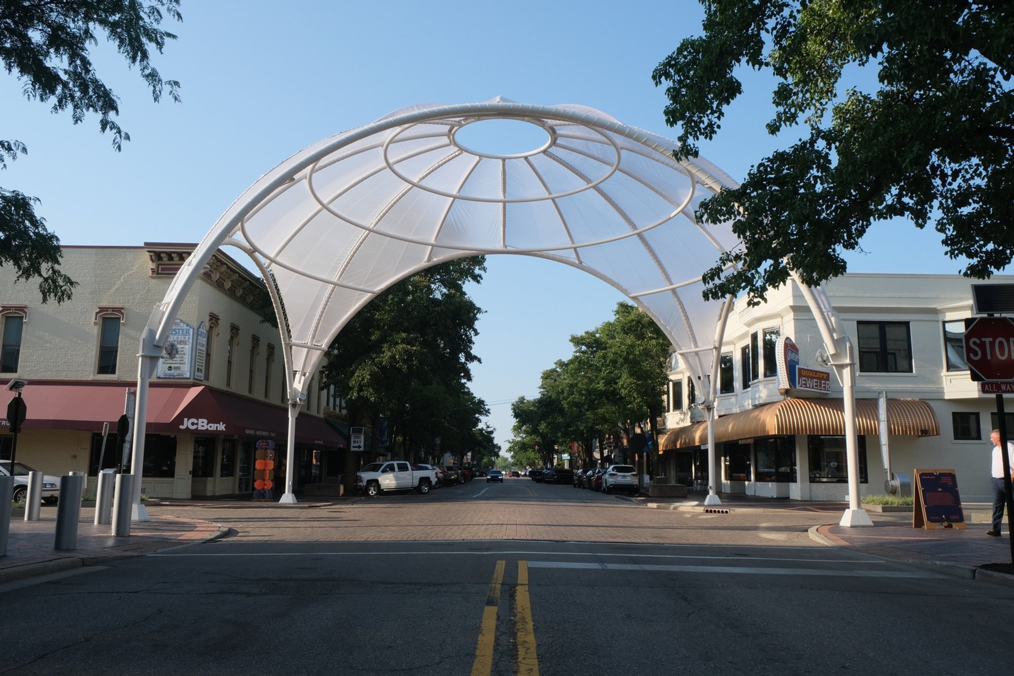 Innovative Public Spaces Architecture: The InterOculus Project by PAU