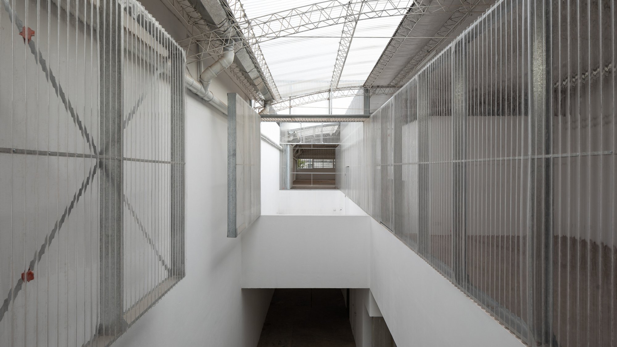 Industrial Space Transformation Architecture: A Case Study of Espinosa Studios