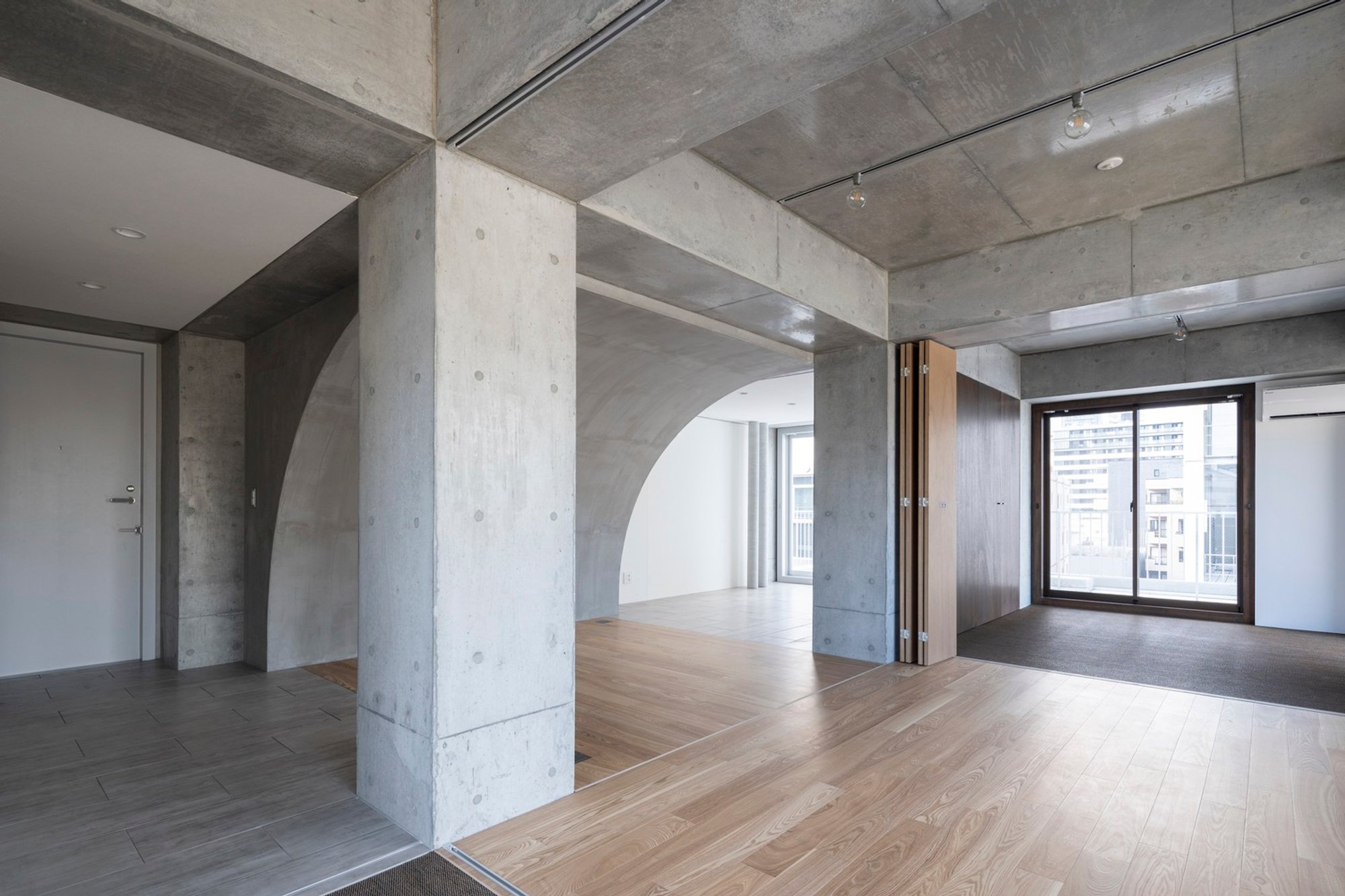 Exploring Innovative Apartment Design: Mikumizaka Flats by Hiroyuki Ito Architects
