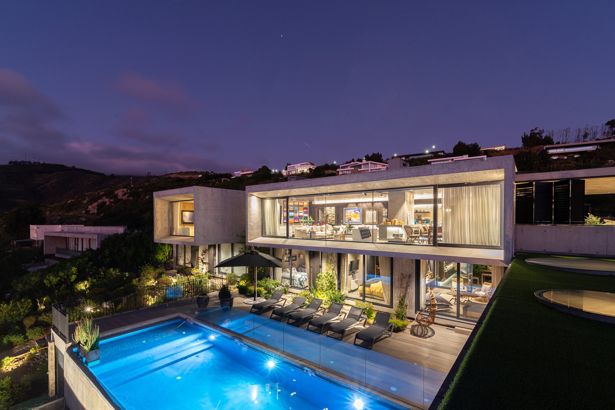 Unveiling the Luxury Beach House Design of House VF in Zapallar, Chile