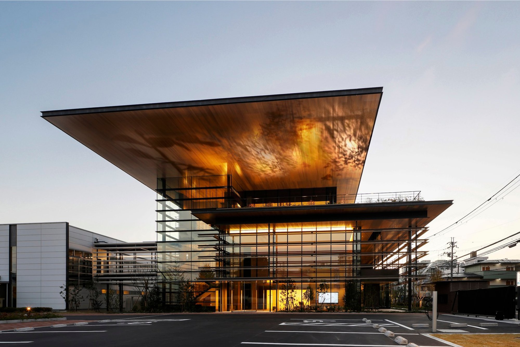 Eco-Friendly Corporate Architecture: A Case Study of T-LINKS Arena and Office