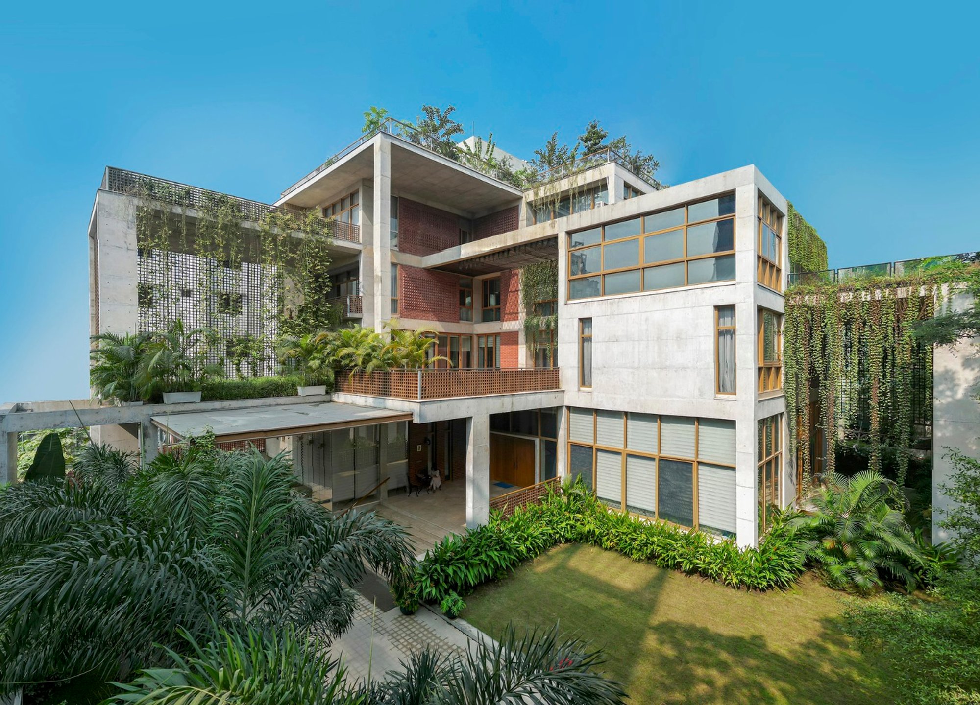 Sustainable Family Home Design in Dhaka: A Case Study of Ahsan Residence by Ground One