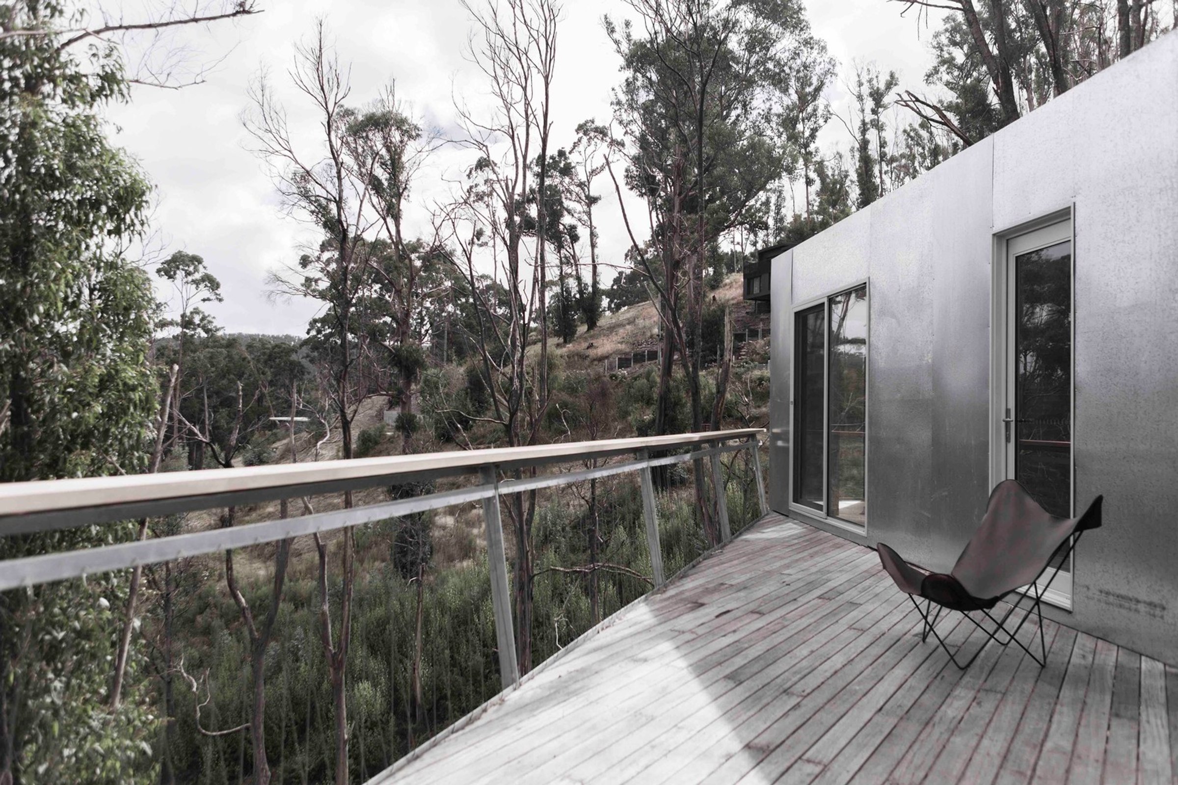 Sustainable Container Home: A Closer Look at House 28 by Studio Edwards