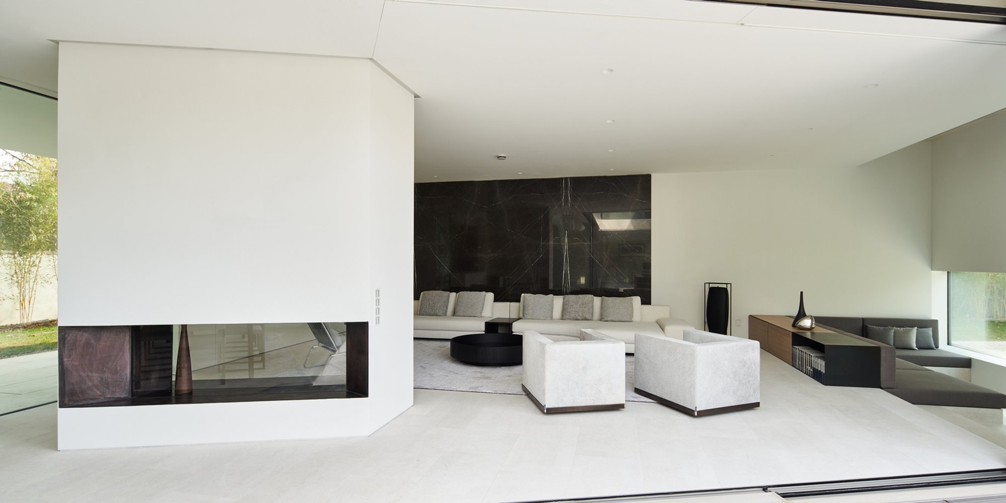 Exploring Modern Architectural Design Through House ES by Titus Bernhard Architekten