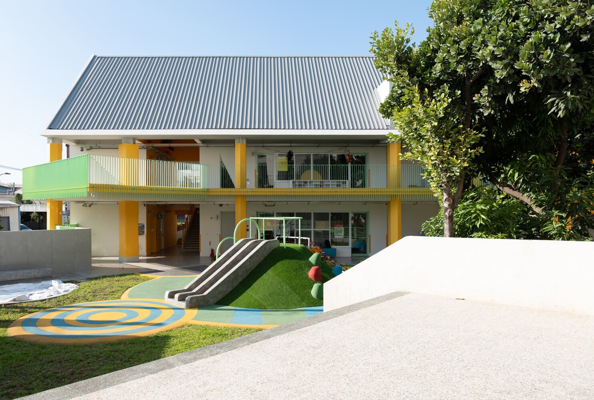 Innovative Kindergarten Design: Tung Yuan Kindergarten by office aaa