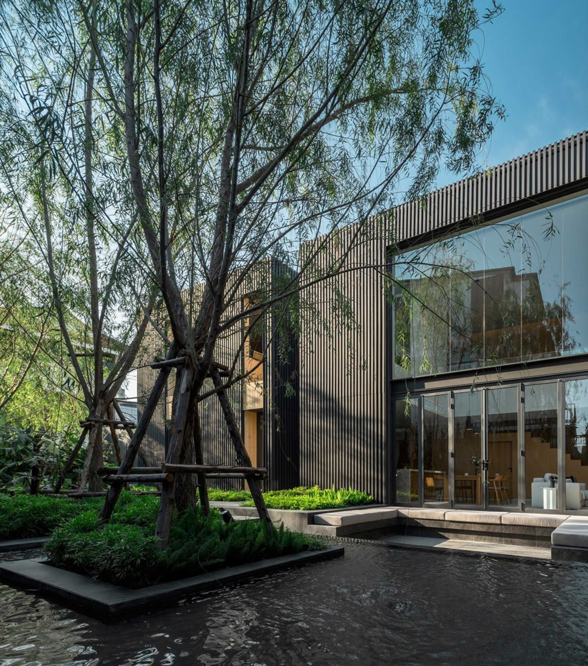 Modern Architecture in Urban Homes