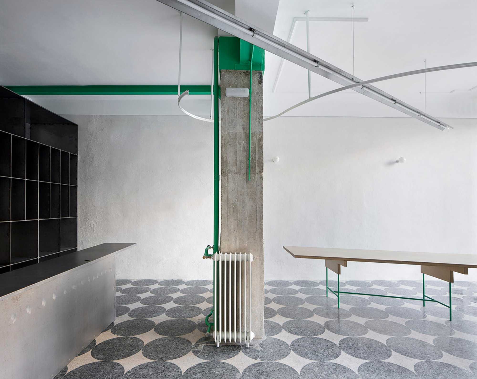 Small Office Space Design: Naturanda by Ignacio Frade