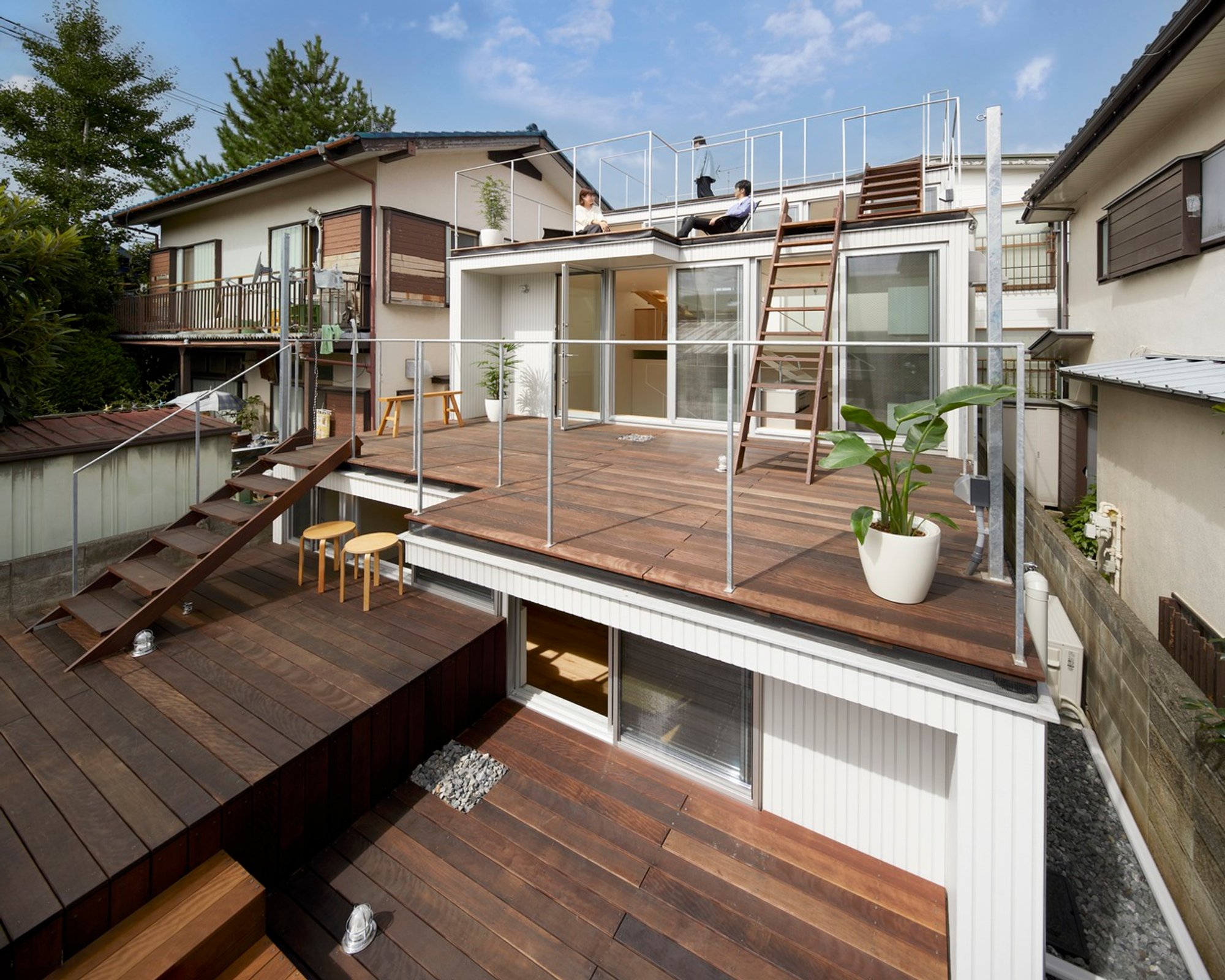 Step Garden House by Niji Architects: An Innovative Urban Retreat