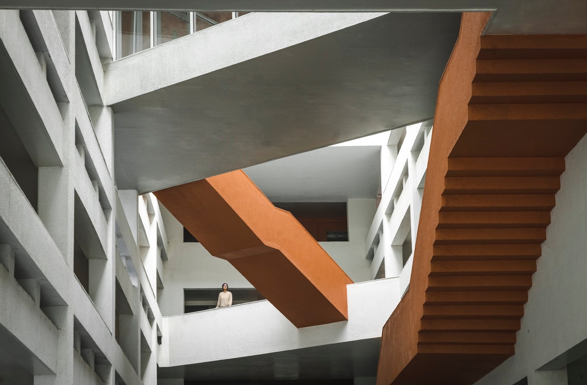 Socially Integrated Student Housing: A New Paradigm at Veermata Jijabai Technological Institute by MO-OF