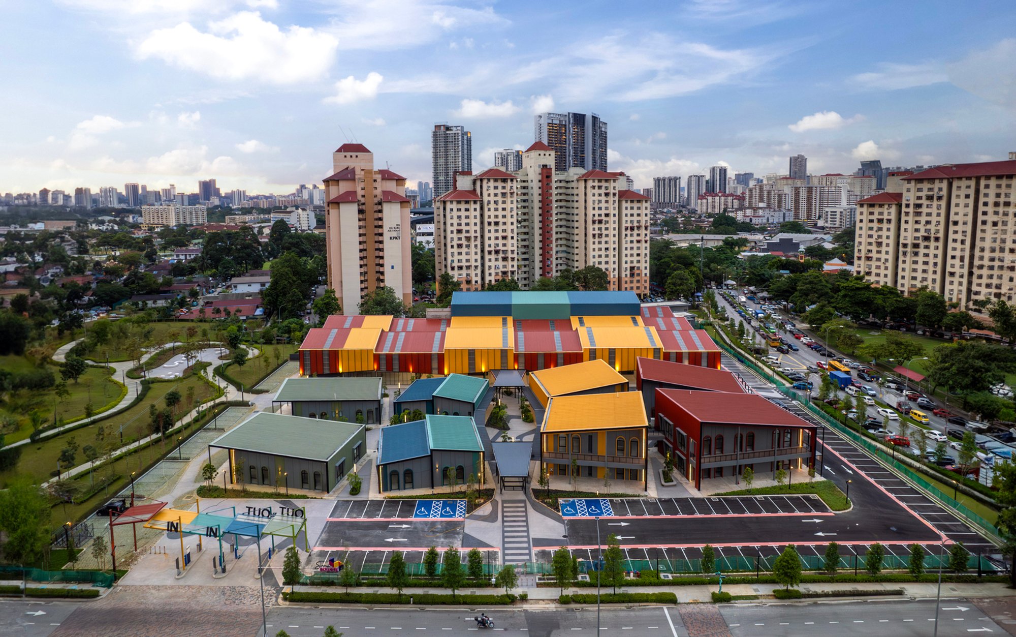 Community-Centric Market Design: Revolutionizing Urban Spaces with SAMA Square