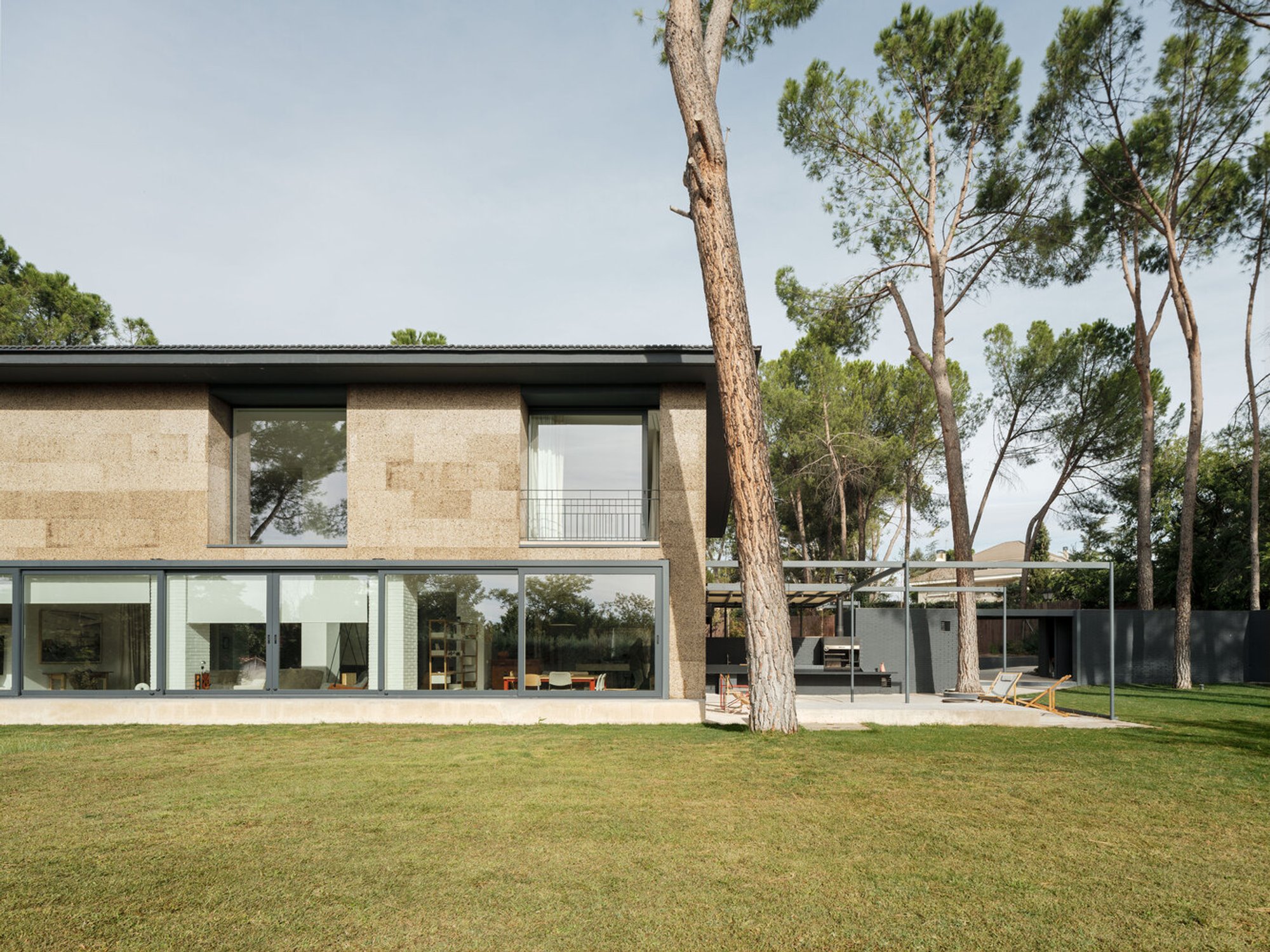 Three Little Pigs House by EME157 Renovation