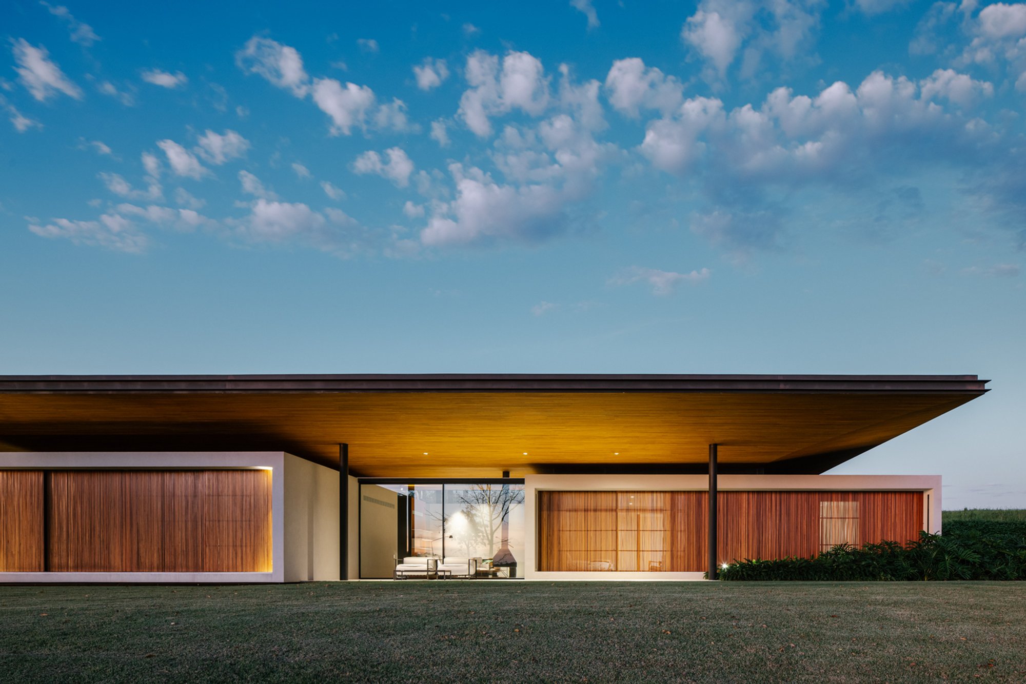 Discover Luxury Family Summer Homes in Brazil: A Spotlight on Boa Vista VIII Residence
