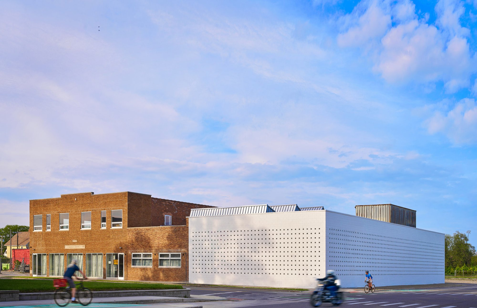 Adaptive Reuse Architecture: Transforming Spaces with Lantern by OMA in Detroit