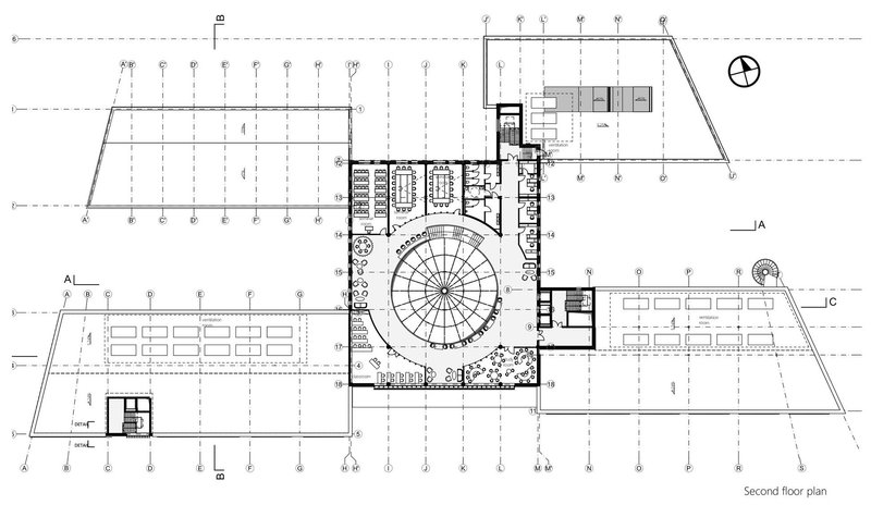 Second floor plan with rooftop terrace access.