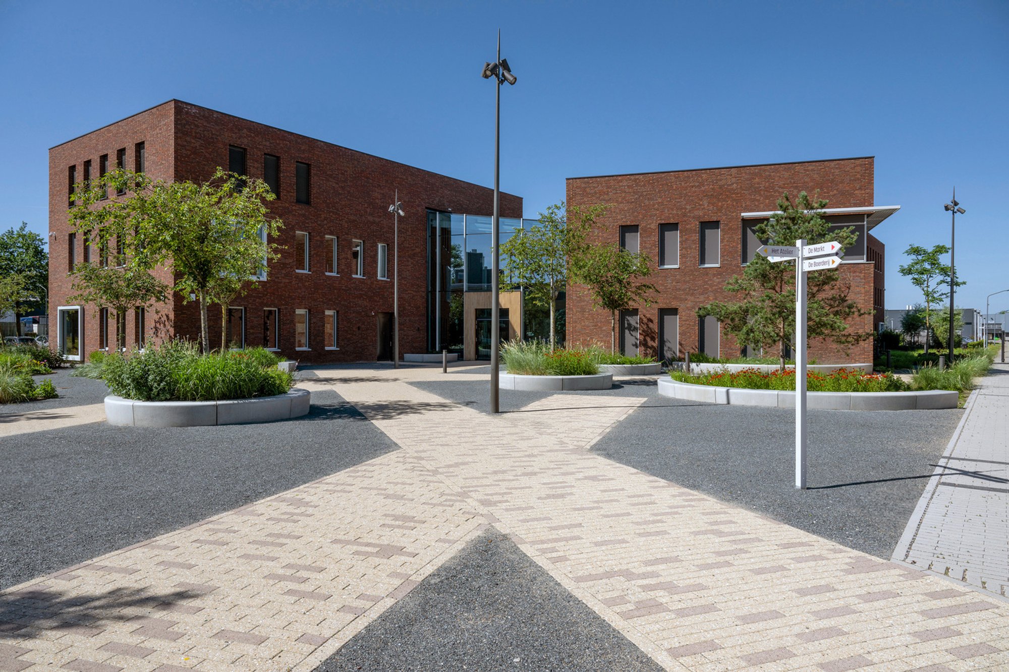 Brainport Human Campus: The Atelier — A Human-Centric Workspace by The Dutch Wave + Hal2 Projects