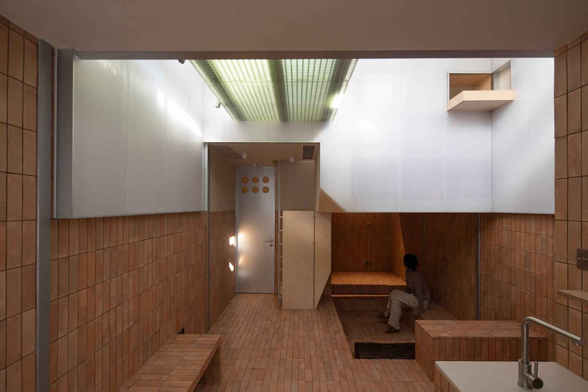 Micro Space Renovation Architecture in Shanghai: Greyspace Architects’ “Nooks and Corners” Project at Hongye Garden