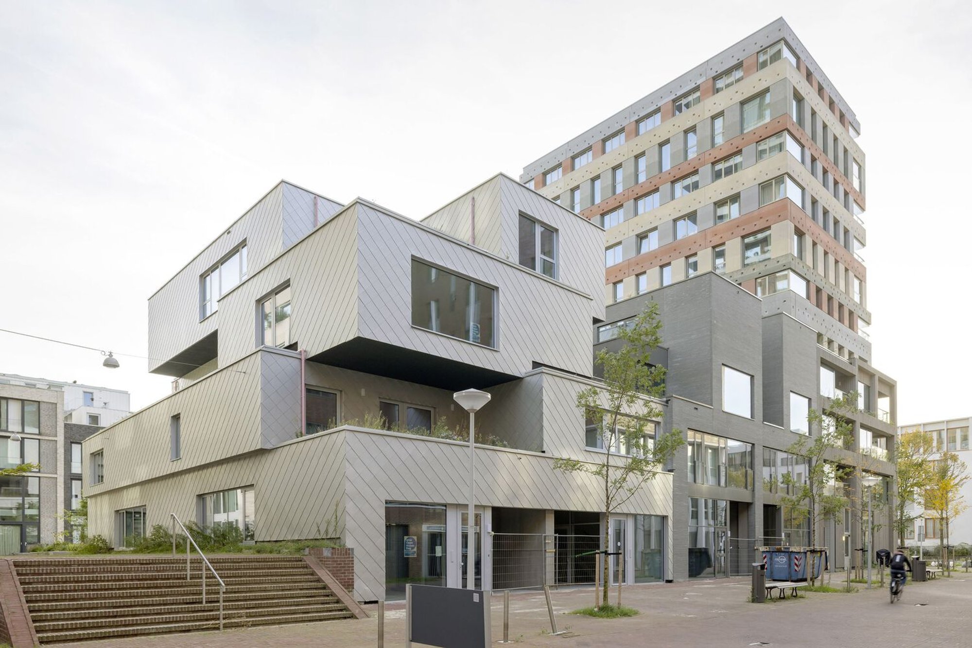 VERTICAL Building in Amsterdam: A Landmark in Sustainable Mixed-Use Architecture by Team Heijmans