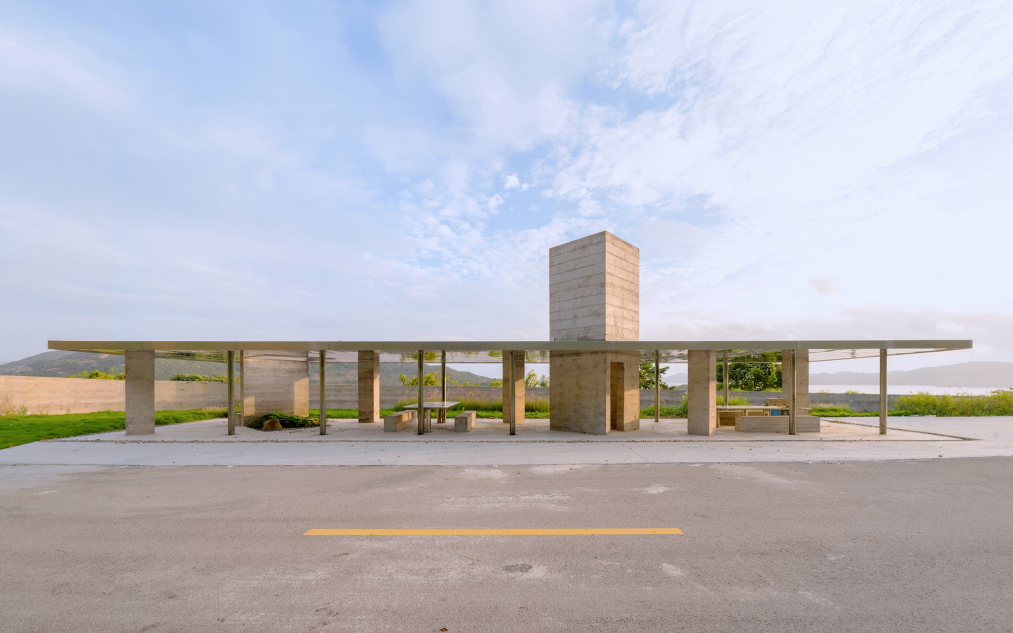 Columnating Pavilion Design by Found Projects and Atelier Noirs: A Sculptural Approach to Coastal Architecture