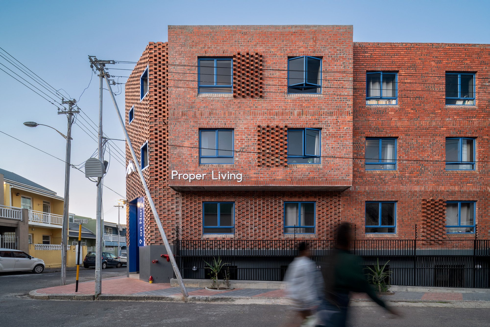 9 on Nares by Two Five Five Architects: A Vision of Budget-Conscious Apartment Architecture in Cape Town