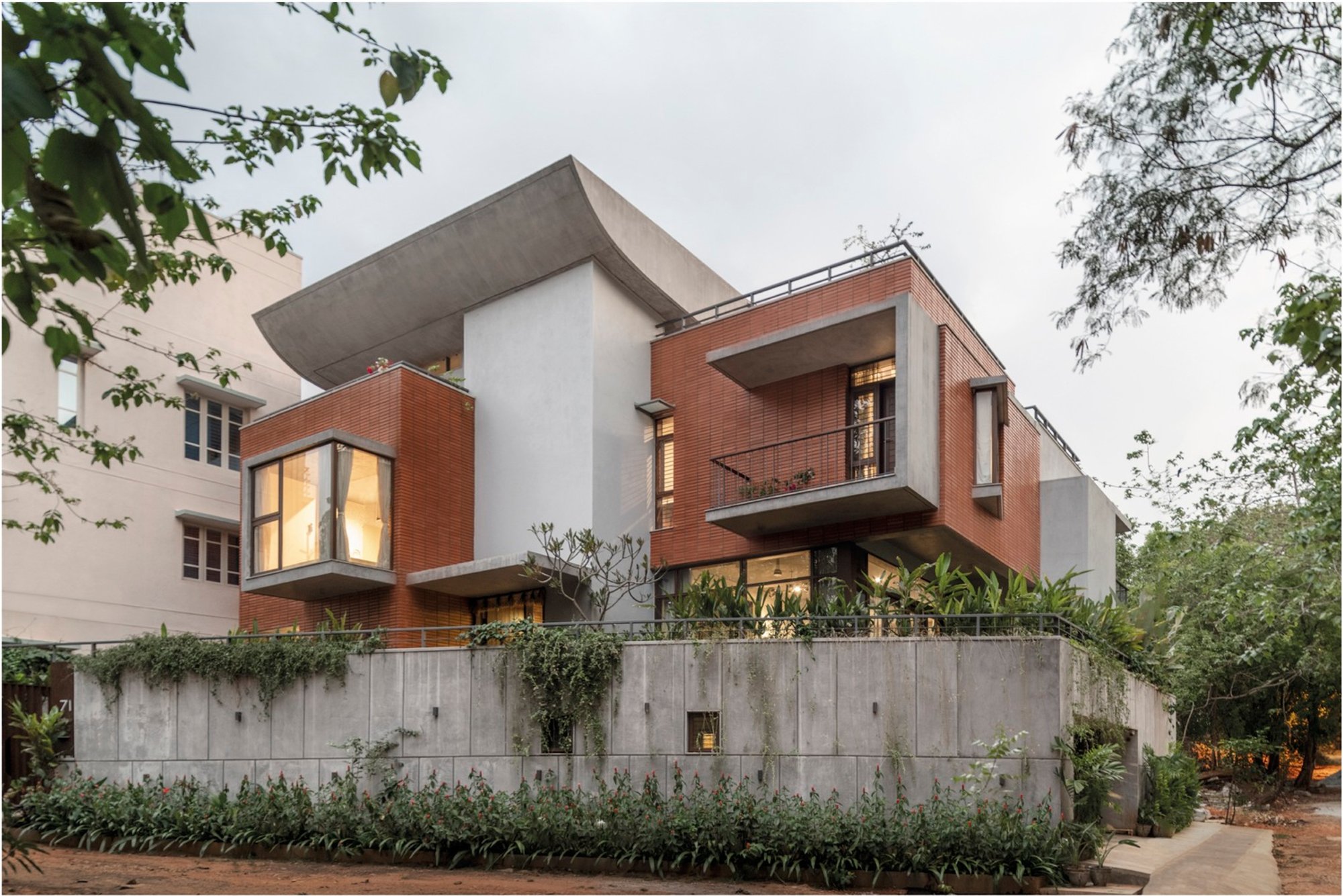 Nairy Residence: A Masterpiece of Sustainable Design by Funktion Design