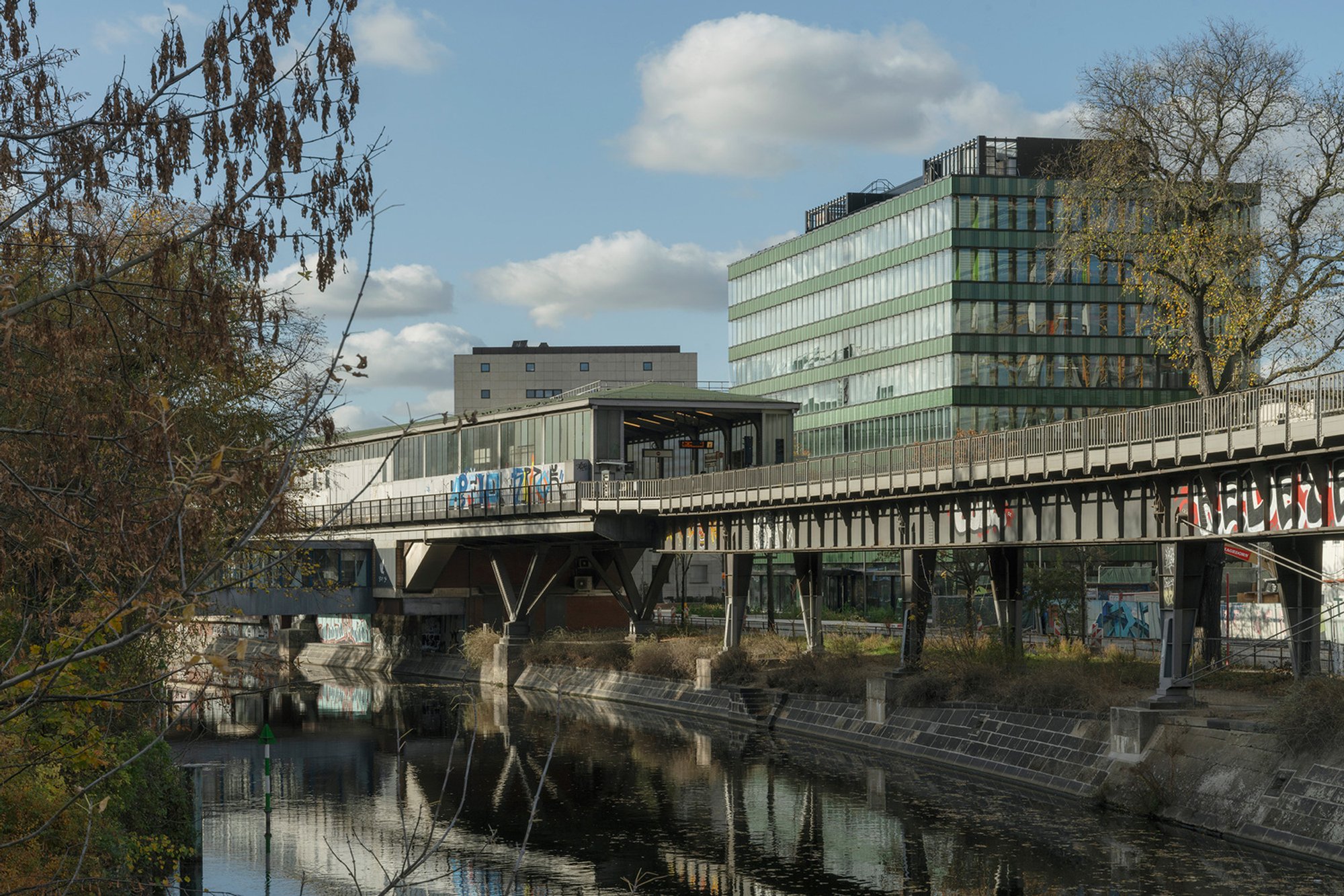 Adaptive Reuse Architecture: Die Macherei Building Ensemble by Sauerbruch Hutton