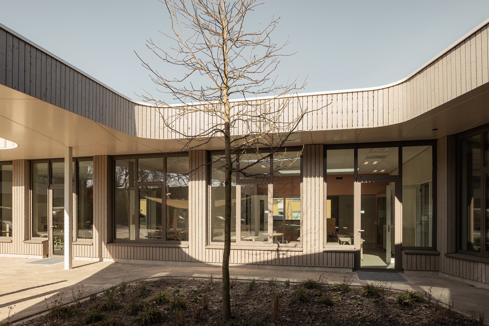 Sustainable School Renovation Architecture in Utrecht: Primary School Lux by EVA Architecten