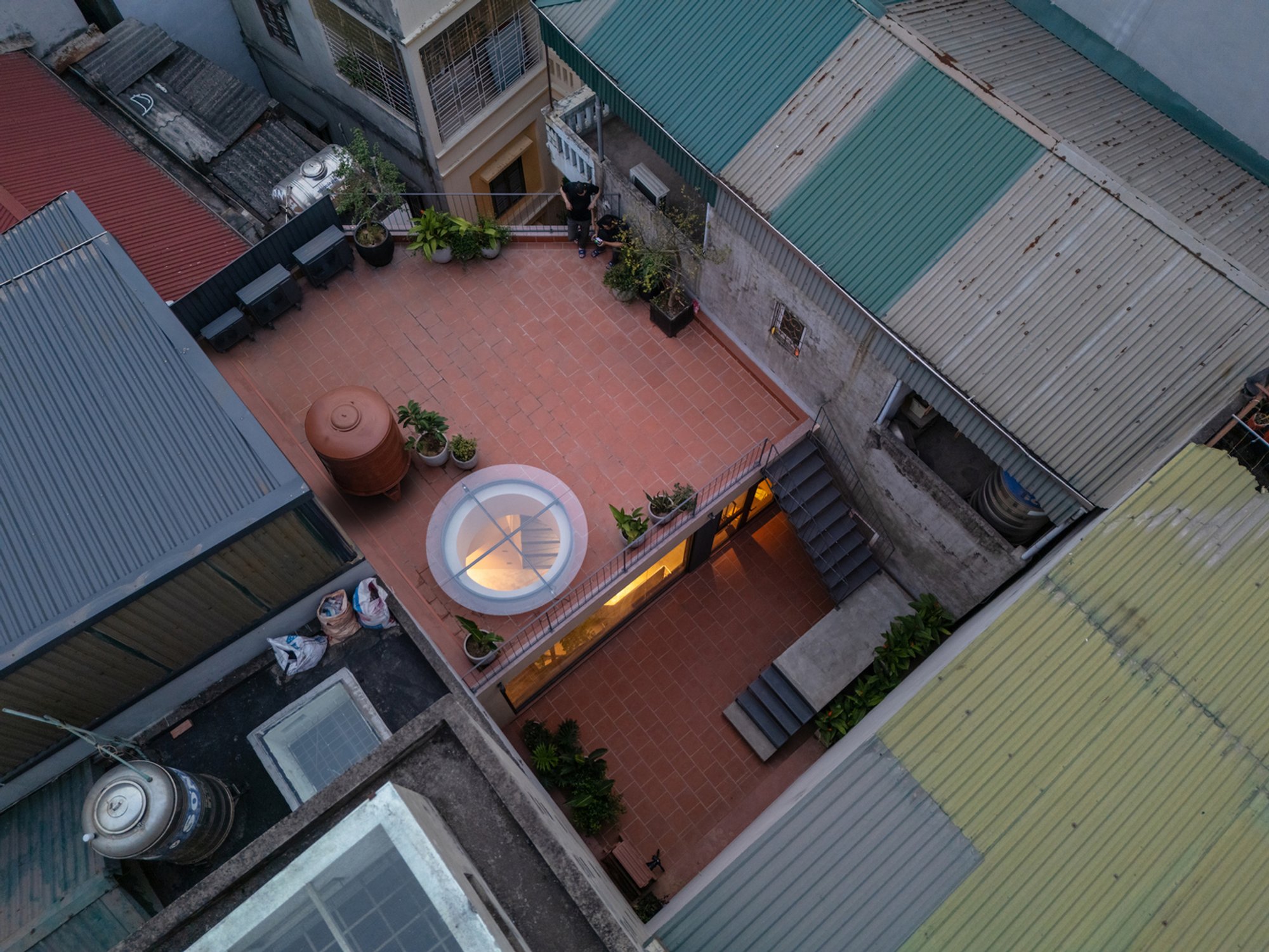 Narrow House Design in Vietnam: Linh Nam House by TOOB STUDIO