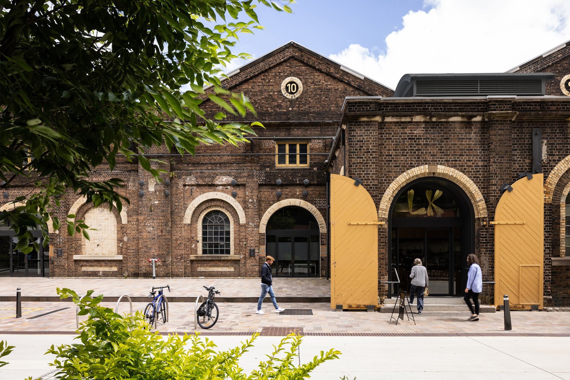 Locomotive Workshop Revitalization by Sissons Architecture: A Fusion of Heritage and Innovation