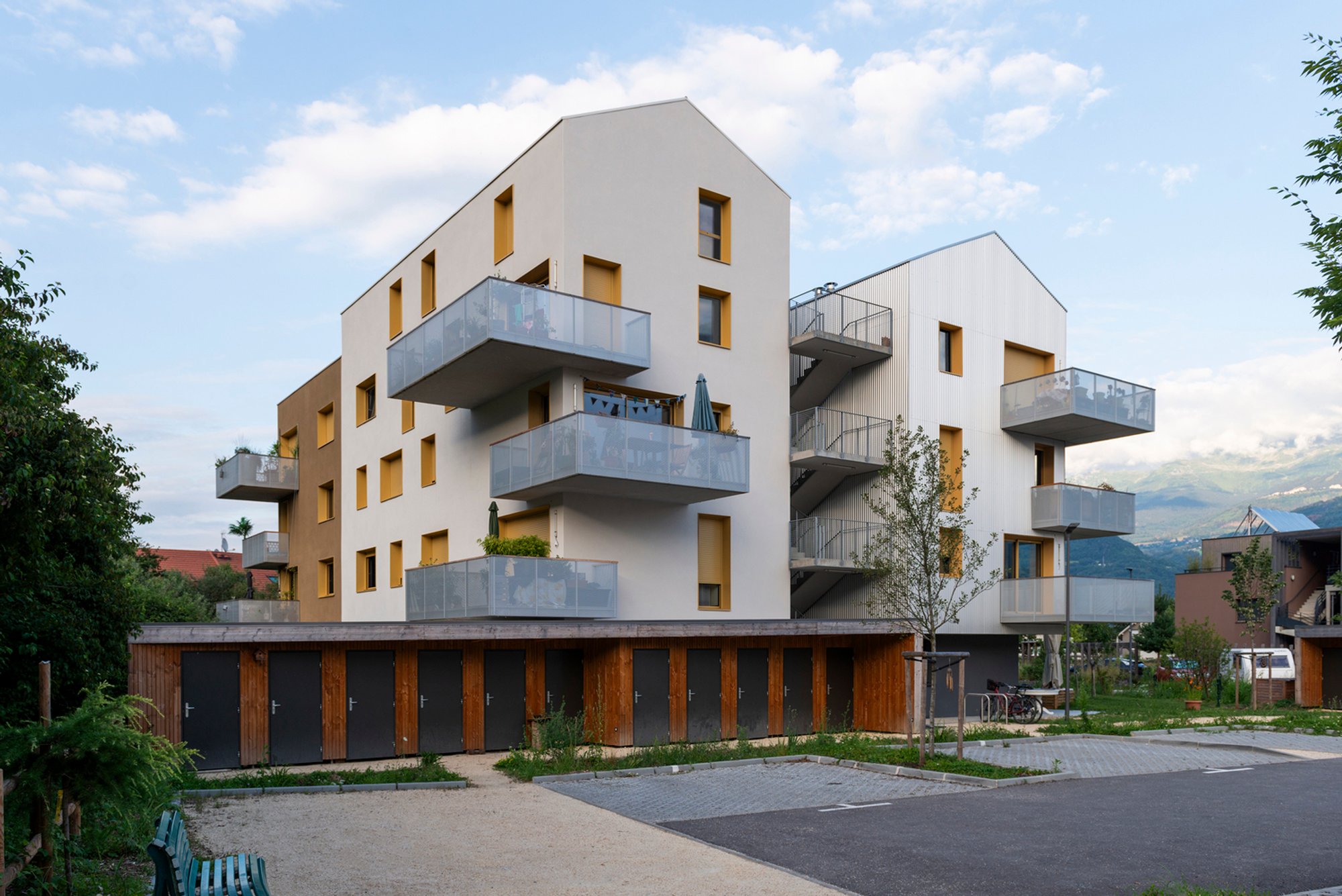 Participatory Social Housing Architecture in Crolles by INDY ARCHITECTES