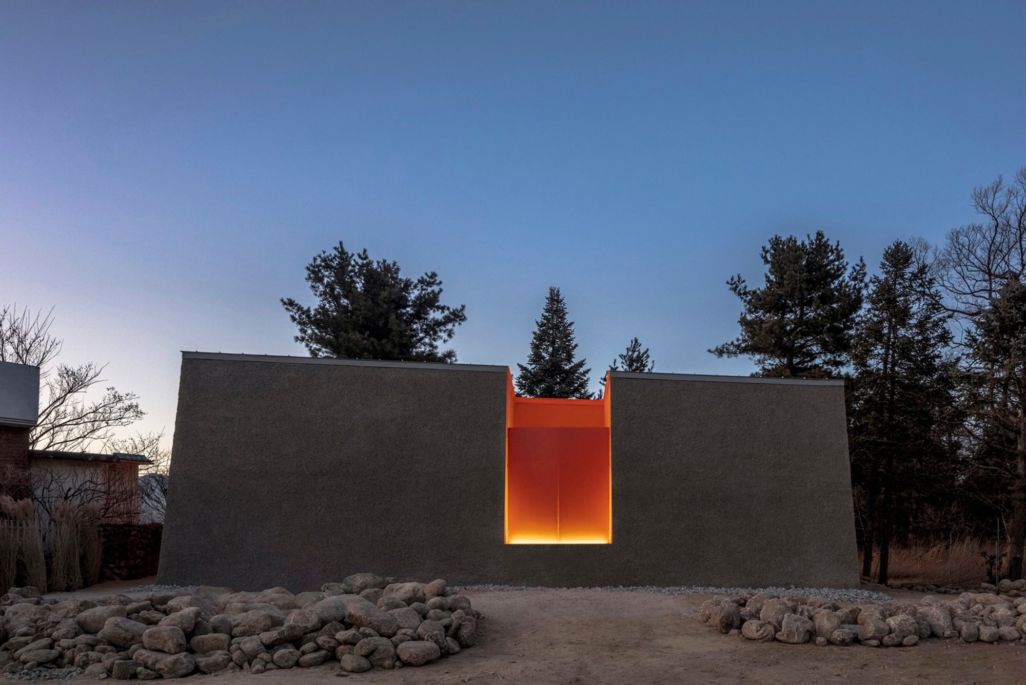 Doldam House: A Harmonious Integration with Nature in Mt. Seorak National Park