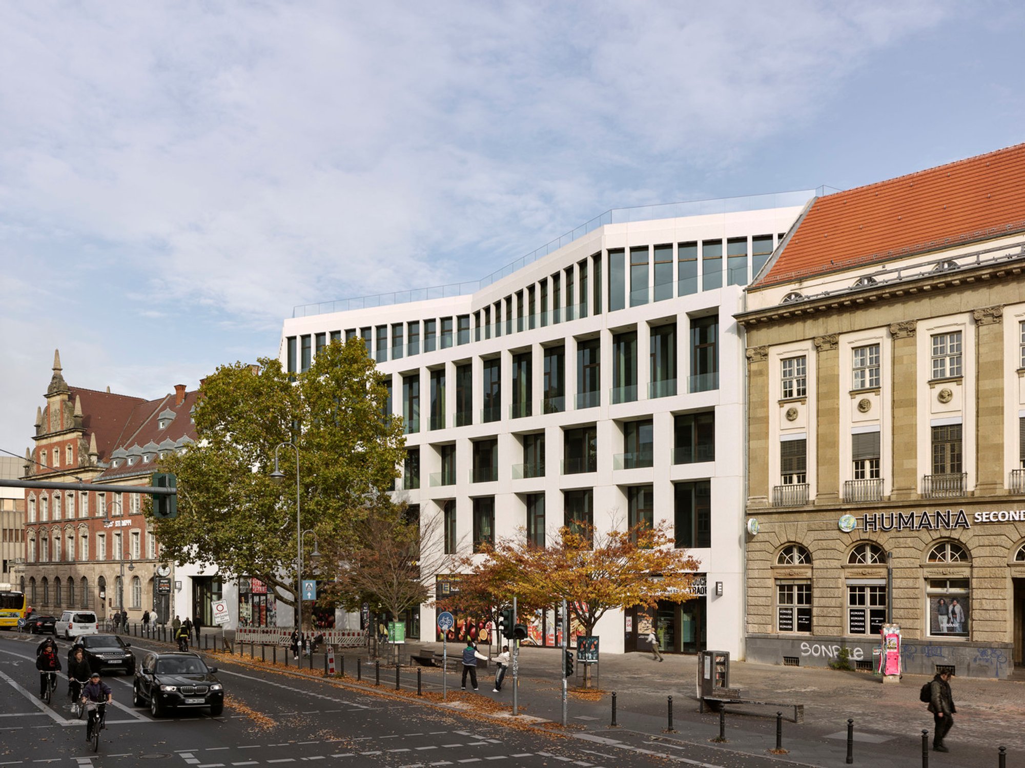 Adaptive Reuse of Department Stores: Kalle Neukölln by Max Dudler Transforms Berlin Landmark