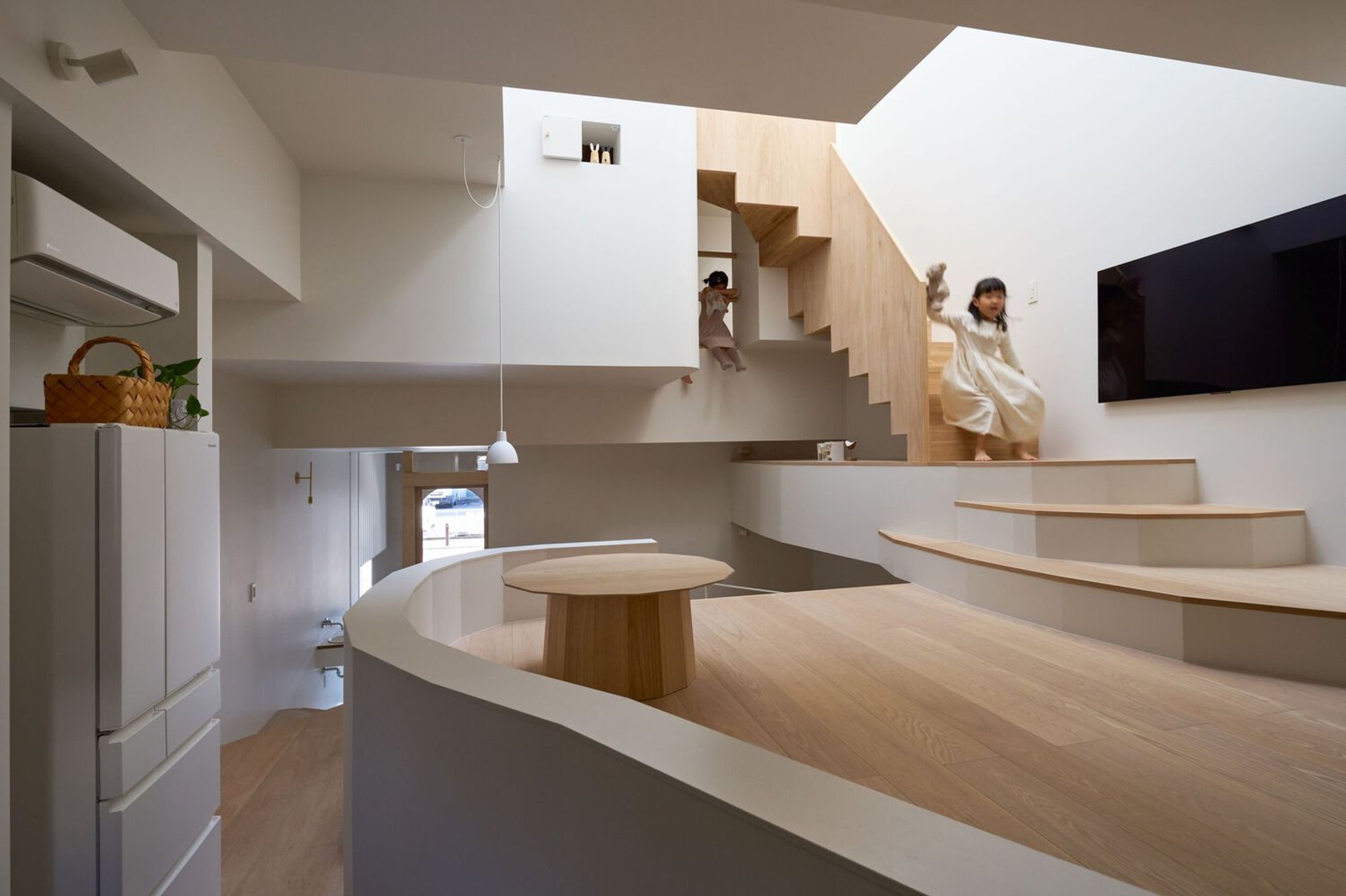 House in Hirano by FujiwaraMuro Architects: A Masterpiece of Compact Japanese House Design