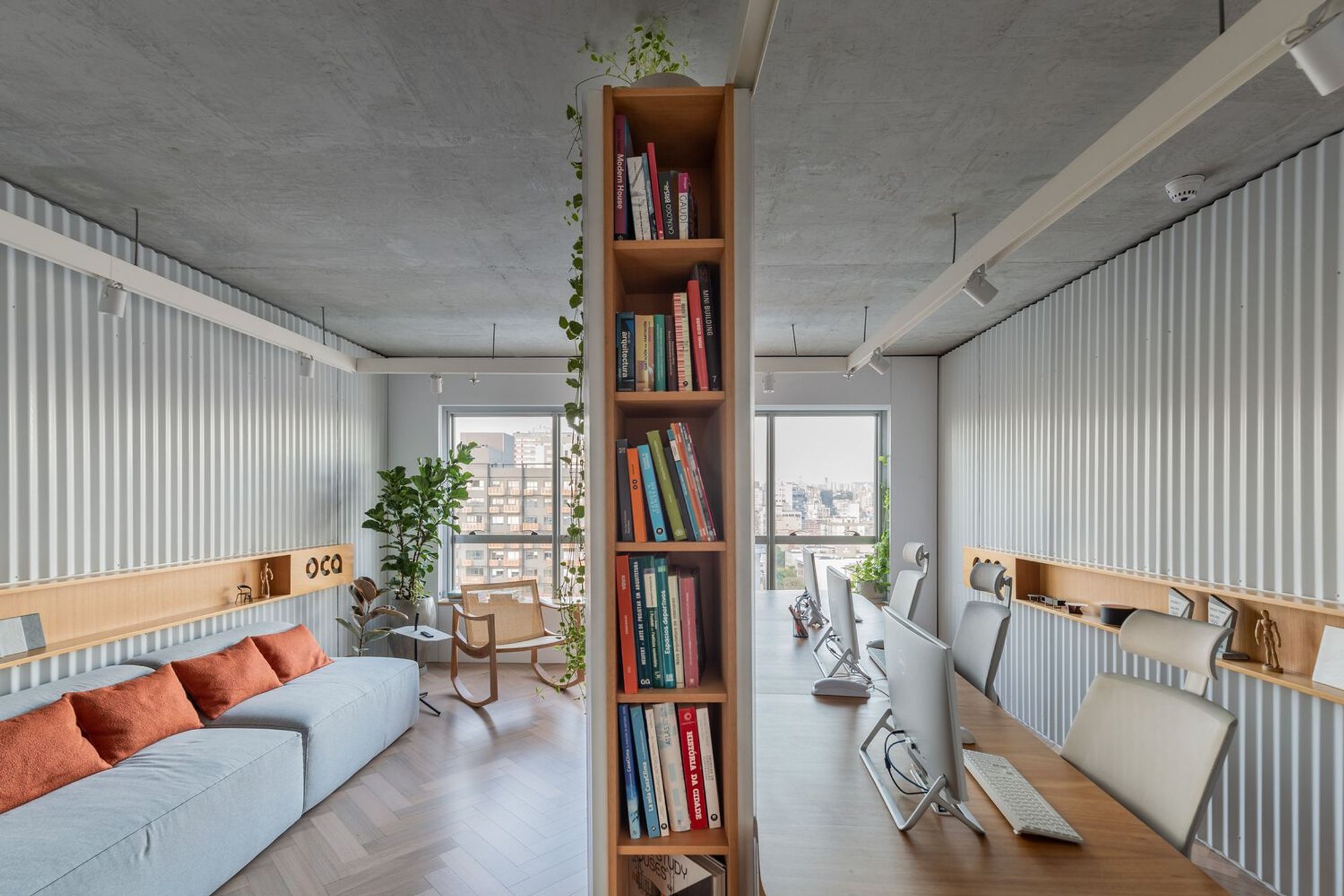 OCA Office Headquarters 03 by Oficina Conceito Arquitetura: A Compact Blend of Industrial Elegance and Functional Design