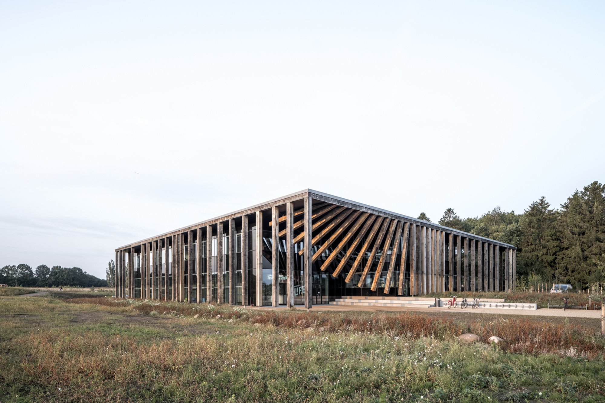 LIFE Campus by Vilhelm Lauritzen Architects and LYTT: A High-Tech Learning Hub Bridging Nature and Science