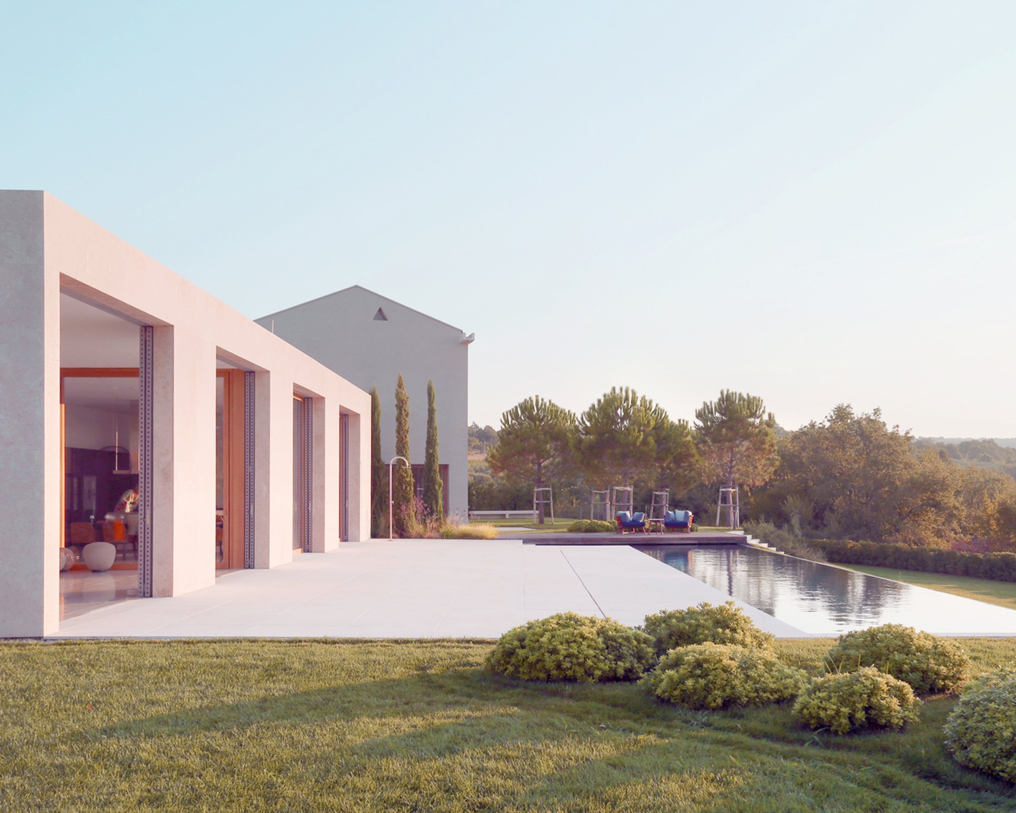 House with Pavilion: A Mediterranean Country House in the Istrian Hills