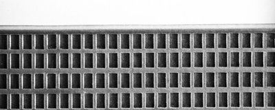 Longa-polis: Immunizing Dystopia Through Radical Urban Architecture