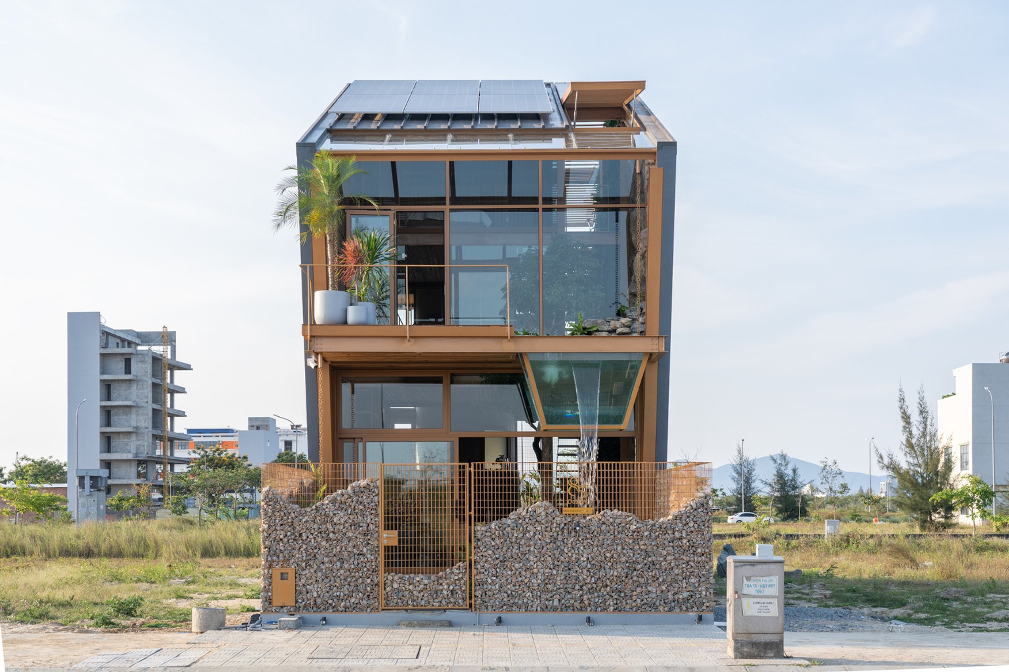 Ga.o House by 85 Design: A Model of Sustainable Residential Architecture in Vietnam