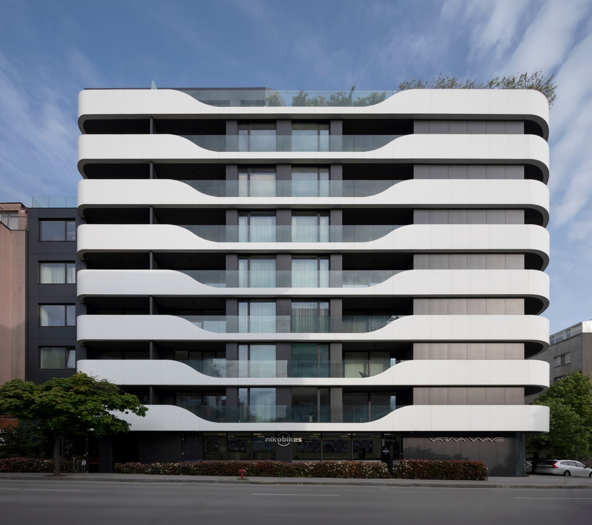 Varna Wave Building by STARH: Sculpting the Black Sea Skyline with Architectural Innovation