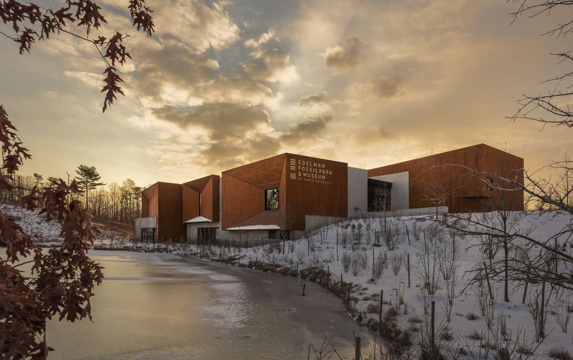 Jean & Ric Edelman Fossil Park & Museum: A Landmark in Sustainable Museum Architecture