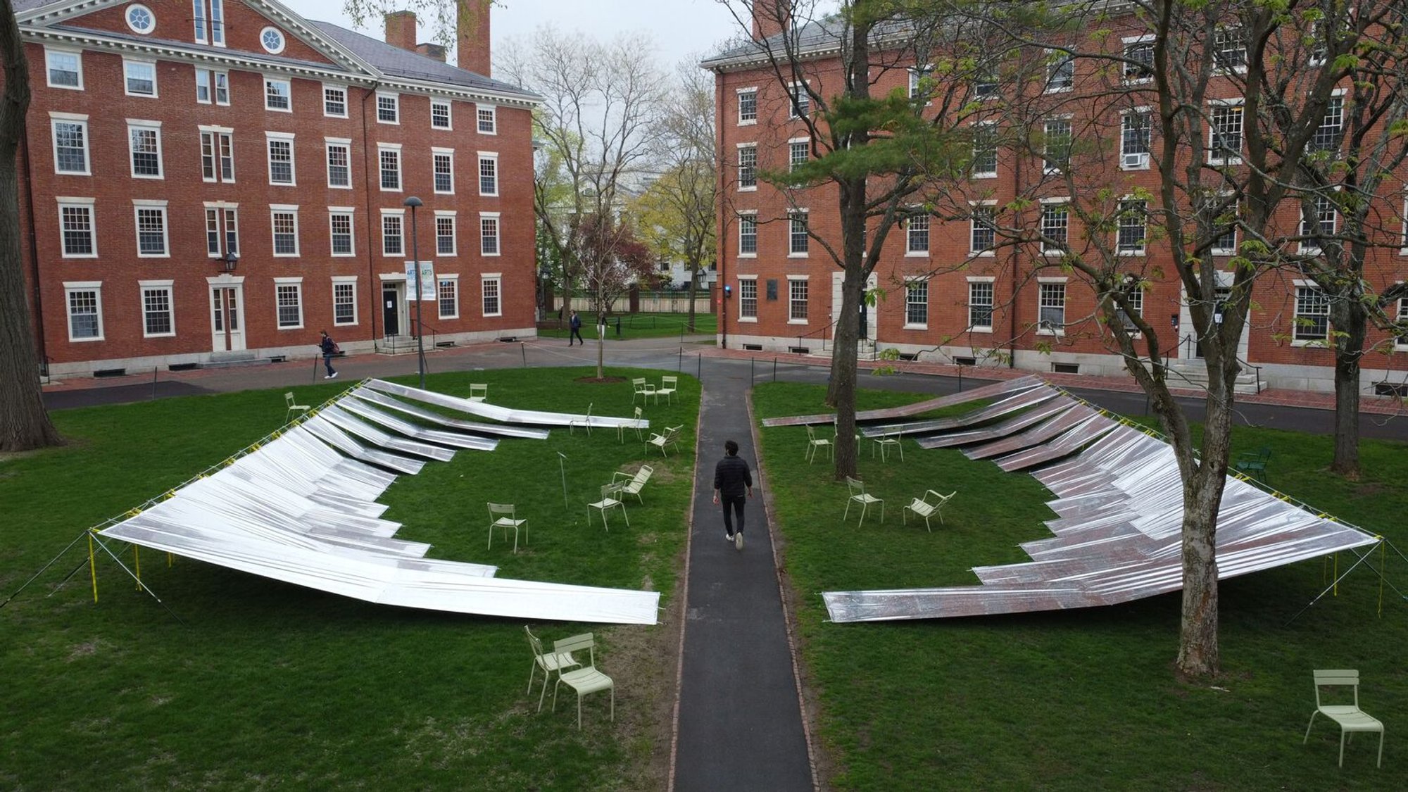 Inversive Enclosure Installation: Reflective Geometry Meets Spatial Experience at Harvard Yard